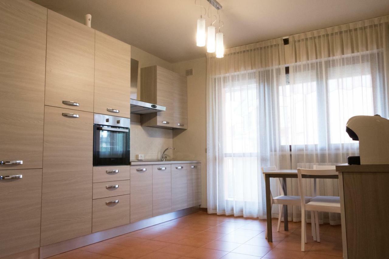 Sirmione Acque Del Garda Apartments Ngoại thất bức ảnh